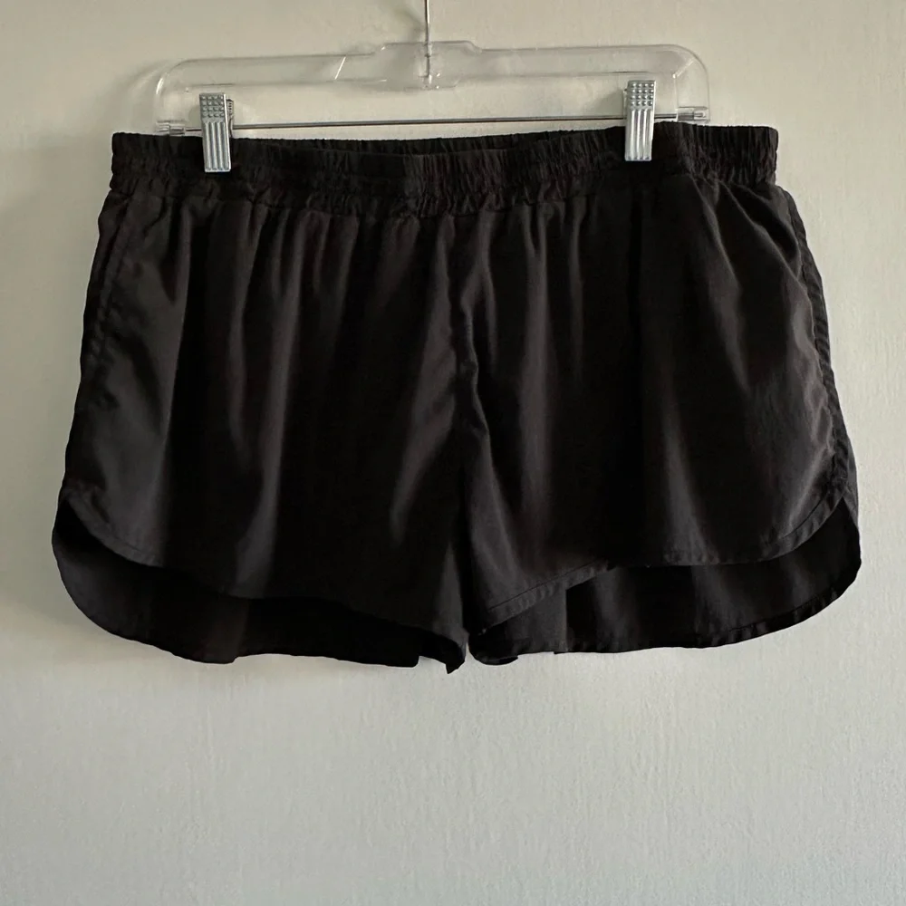 The Upside Black Athletic Lined Running Shorts size 8 EUC